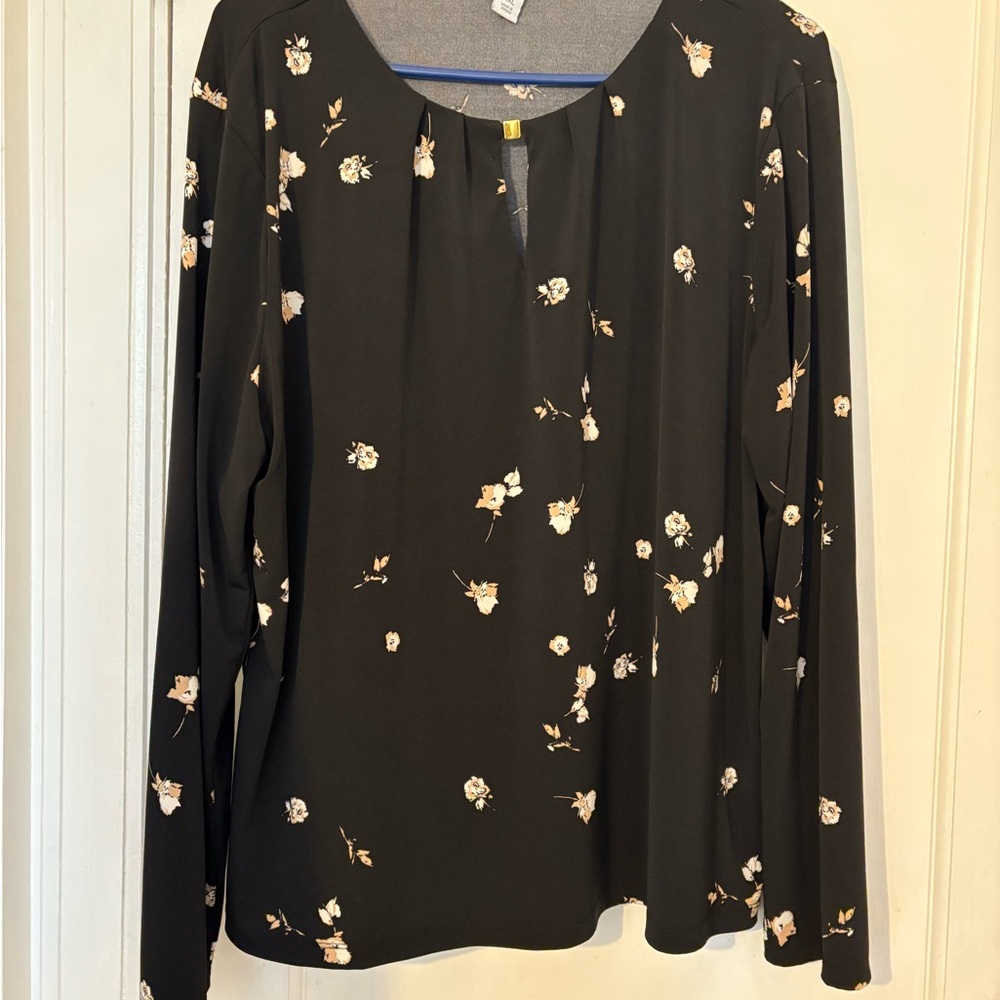 Liz Claiborne Black Floral Blouse